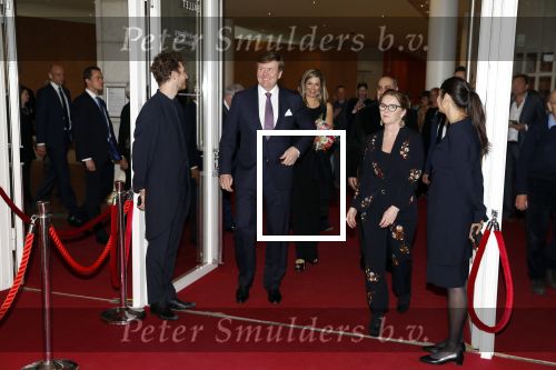 Amsterdam 18 april 2018
 Koning Willem-Alexander en koningin Maxima wonen de premiere bij van Gurre-Lieder in de Nationale Opera & Ballet in de stopera.