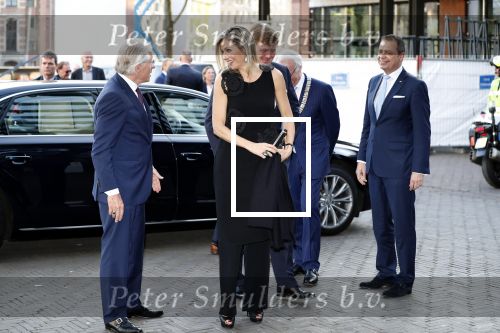 Amsterdam 18 april 2018
 Koning Willem-Alexander en koningin Maxima wonen de premiere bij van Gurre-Lieder in de Nationale Opera & Ballet in de stopera.