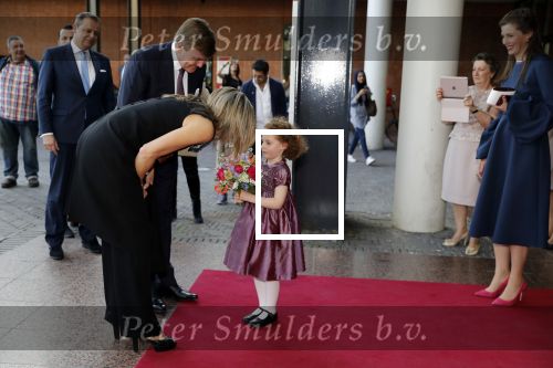Amsterdam 18 april 2018
 Koning Willem-Alexander en koningin Maxima wonen de premiere bij van Gurre-Lieder in de Nationale Opera & Ballet in de stopera.