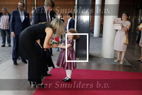 Amsterdam 18 april 2018
 Koning Willem-Alexander en koningin Maxima wonen de premiere bij van Gurre-Lieder in de Nationale Opera & Ballet in de stopera.