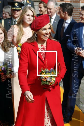 Groningen 27 april 2018
Koningsdag in Groningen met Koning Willem Alexander Koningin Maxima prinses Amalia Arian Alexia . Verder ook aanwezig Prins Maurits Prinses Marilene Prins Bernhard Prinses Annette Prins Floris Prinses Aimee en prins Pieter Christiaan.