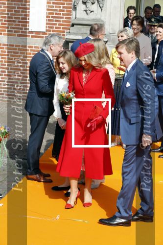 Groningen 27 april 2018
Koningsdag in Groningen met Koning Willem Alexander Koningin Maxima prinses Amalia Arian Alexia . Verder ook aanwezig Prins Maurits Prinses Marilene Prins Bernhard Prinses Annette Prins Floris Prinses Aimee en prins Pieter Christiaan.