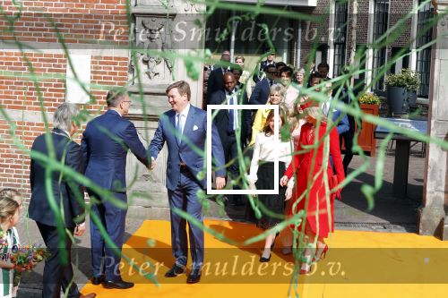 Groningen 27 april 2018
Koningsdag in Groningen met Koning Willem Alexander Koningin Maxima prinses Amalia Arian Alexia . Verder ook aanwezig Prins Maurits Prinses Marilene Prins Bernhard Prinses Annette Prins Floris Prinses Aimee en prins Pieter Christiaan.