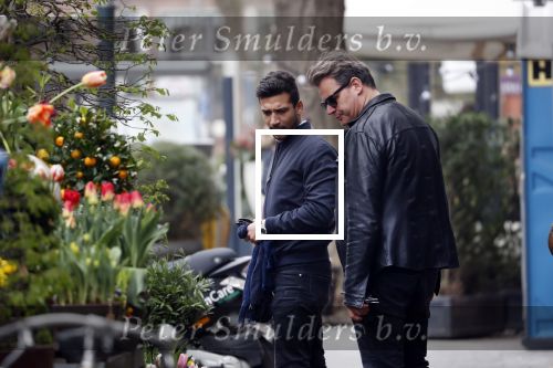 Amsterdam 14 april 2018
Leco v Zadelhoff met zijn vriend Carlos op de cornelis schuytstraat.