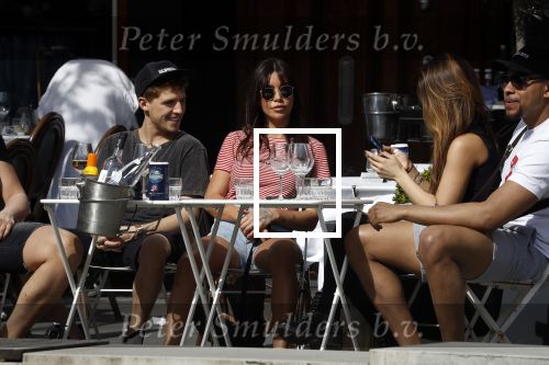 Amsterdam 19 april 2018
Lil Kleine met zijn vriendin jamie Vaes op terras bij George
