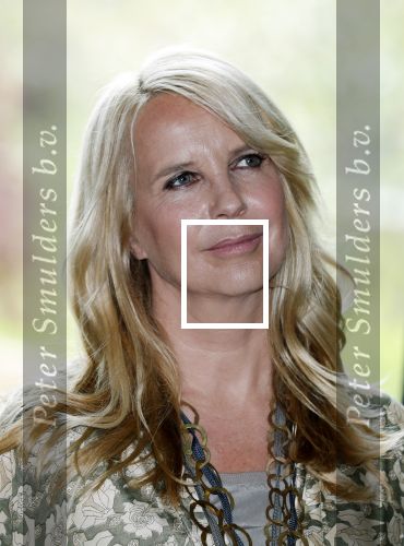Amsterdam 25 september 2018
Presentatie lâ€™Homo van het blad Linda in Hotel Arena. Linda de Mol reikt het eerste exemplaar uit aan Erwin Olaf Hans v Manen en Hans Klok .