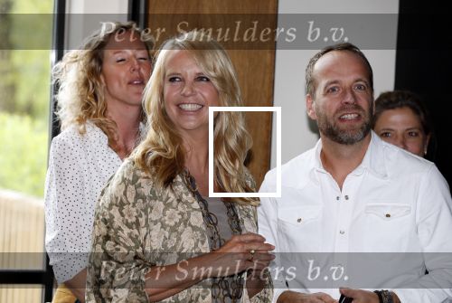 Amsterdam 25 september 2018
Presentatie lâ€™Homo van het blad Linda in Hotel Arena. Linda de Mol reikt het eerste exemplaar uit aan Erwin Olaf Hans v Manen en Hans Klok . Linda de Mol en hoofdredacteur Iebele van der Meulen