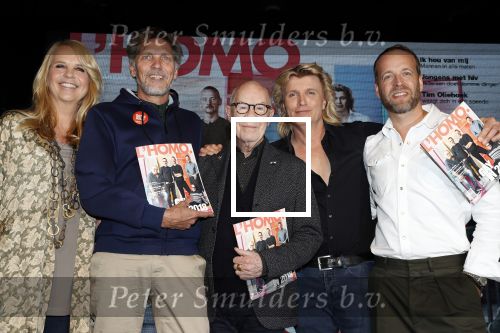 Amsterdam 25 september 2018
Presentatie lâ€™Homo van het blad Linda in Hotel Arena. Linda de Mol reikt het eerste exemplaar uit aan Erwin Olaf Hans v Manen en Hans Klok . Linda de Mol en hoofdredacteur Iebele van der Meulen