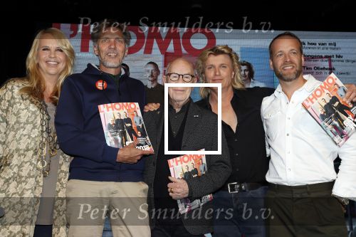 Amsterdam 25 september 2018
Presentatie lâ€™Homo van het blad Linda in Hotel Arena. Linda de Mol reikt het eerste exemplaar uit aan Erwin Olaf Hans v Manen en Hans Klok . Linda de Mol en hoofdredacteur Iebele van der Meulen