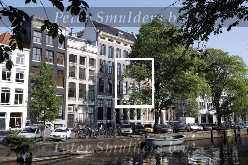 Amsterdam 9 mei 2018
Marcel Boekhoorn heeft een fantastisch pand/huis/appartement op de gracht gekocht.
