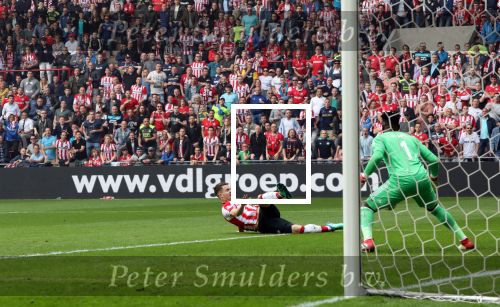 Eindhoven, 15 April 2018
PSV-AJAX, eindstand 3-0 en Landskampioen Seizoen 2017-2018
Marco v Ginkel