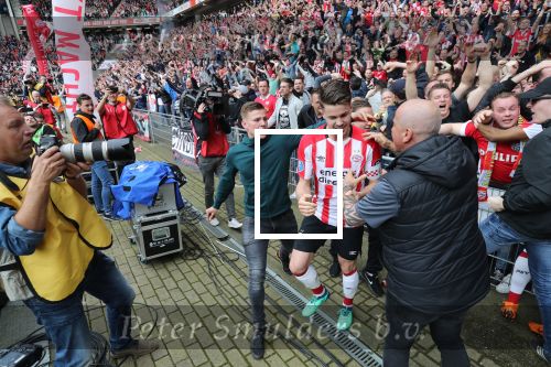 Eindhoven, 15 April 2018
PSV-AJAX, eindstand 3-0 en Landskampioen Seizoen 2017-2018
Marco v Ginkel