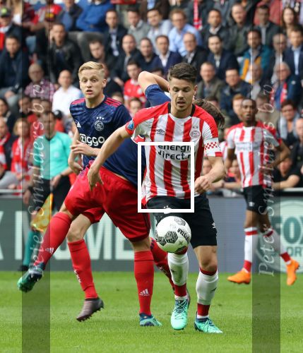 Eindhoven, 15 April 2018
PSV-AJAX, eindstand 3-0 en Landskampioen Seizoen 2017-2018
Marco v Ginkel