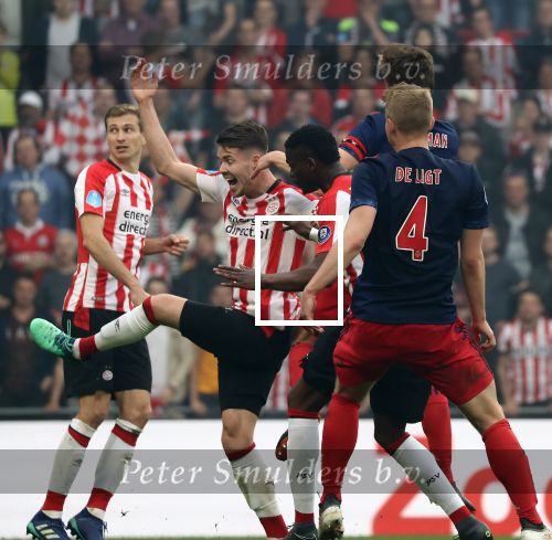 Eindhoven, 15 April 2018
PSV-AJAX, eindstand 3-0 en Landskampioen Seizoen 2017-2018
Marco v Ginkel