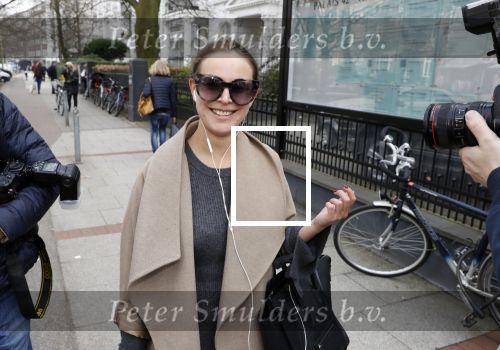 Hamburg 13 april 2018
Sylvie Meis viert haar 40e verjaardag oa met haar vader en moeder en haar broer Daniel. Ze gingen smiddags lunchen in Restaurant Daniel en s avonds was het feest in hotel Radisson Blue in Hamburg. De PA van Sylvie  Marina Coburger