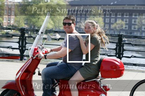 Amsterdam 22 april 2018
Martijn Krabbe met zijn dochter Michelle op de vespa scooter.