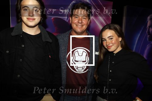 Amsterdam 24 april 2018
Premiere Avengers in pathe Arena. Martijn Krabbe met zoon Bickel en dochter Michelle