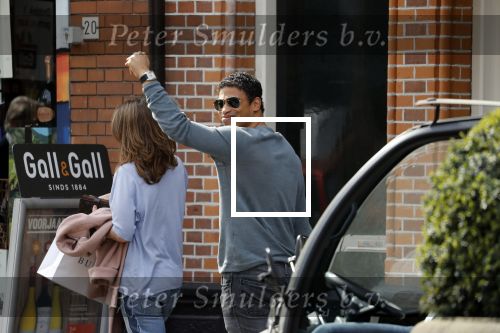 Amsterdam 10 april 2018 
Michael Reiziger met zijn vrouw Anemone in Amsterdam zuid