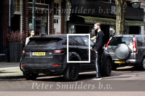 Amsterdam 10 april 2018
Monica Geuze ( zwanger) met haar vriend Lars Veldwijk op de cornelis schuytstraat