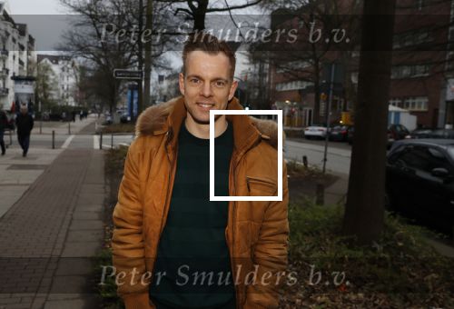 Hamburg 13 april 2018
Sylvie Meis viert haar 40e verjaardag oa met haar vader en moeder en haar broer Daniel. Ze gingen smiddags lunchen in Restaurant Daniel en s avonds was het feest in hotel Radisson Blue in Hamburg. Nick Dijkman