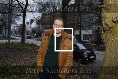 Hamburg 13 april 2018
Sylvie Meis viert haar 40e verjaardag oa met haar vader en moeder en haar broer Daniel. Ze gingen smiddags lunchen in Restaurant Daniel en s avonds was het feest in hotel Radisson Blue in Hamburg. Nick Dijkman