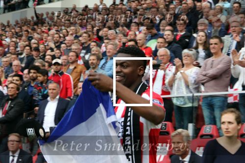 Eindhoven, 15 April 2018
PSV-AJAX, eindstand 3-0 en Landskampioen Seizoen 2017-2018
Nicolas Isimat-Mirin