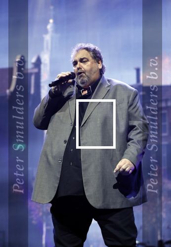 Amsterdam 14 april 2018
Heel holland zingt Hazes in het ziggo dome met oa Andre Hazes Jr Jeroen v d Boom Xander de Buisonje Roxeanne Hazes (zwanger) Peter Beense Trijntje Oosterhuis Danny de Munk Silver Metz en Barry Hay.