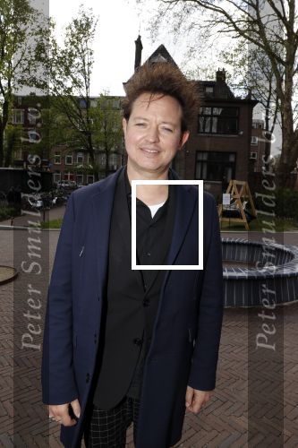 Amsterdam 25 september 2018
Presentatie lâ€™Homo van het blad Linda in Hotel Arena. Linda de Mol reikt het eerste exemplaar uit aan Erwin Olaf Hans v Manen en Hans Klok . Rop Verheijen