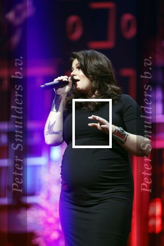 Amsterdam 14 april 2018
Heel holland zingt Hazes in het ziggo dome met oa Andre Hazes Jr Jeroen v d Boom Xander de Buisonje Roxeanne Hazes (zwanger) Peter Beense Trijntje Oosterhuis Danny de Munk Silver Metz en Barry Hay.