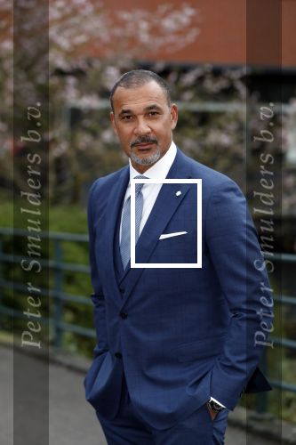 Amsterdam 11 april 2018
Ruud Gullit in zijn pak van the society shop.
