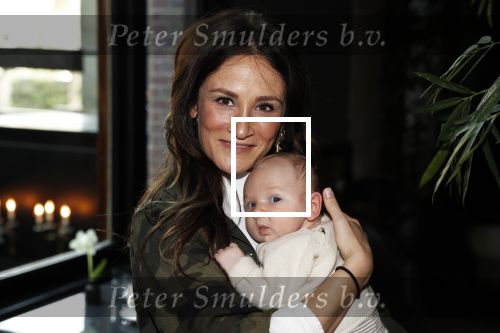 Amsterdam 16 april 2018
Boekpresentatie Fajah Lourens in het conservatorium Hotel. Saar Koningsberger met baby