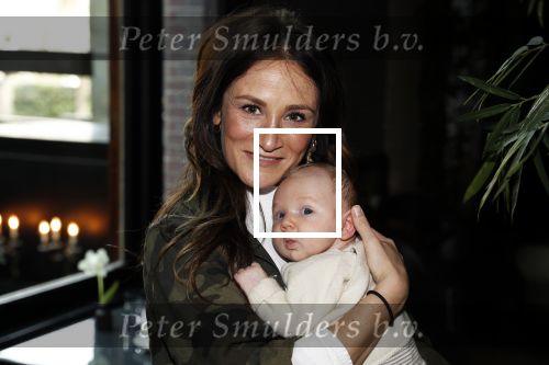 Amsterdam 16 april 2018
Boekpresentatie Fajah Lourens in het conservatorium Hotel. Saar Koningsberger met baby