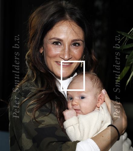 Amsterdam 16 april 2018
Boekpresentatie Fajah Lourens in het conservatorium Hotel. Saar Koningsberger met baby