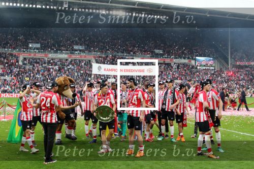Eindhoven, 15 April 2018
PSV-AJAX, eindstand 3-0 en Landskampioen Seizoen 2017-2018
Santiago Arias