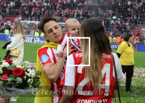 Eindhoven, 15 April 2018
PSV-AJAX, eindstand 3-0 en Landskampioen Seizoen 2017-2018
Santiago Arias