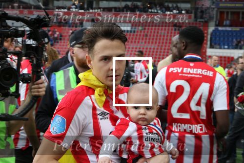 Eindhoven, 15 April 2018
PSV-AJAX, eindstand 3-0 en Landskampioen Seizoen 2017-2018
Santiago Arias