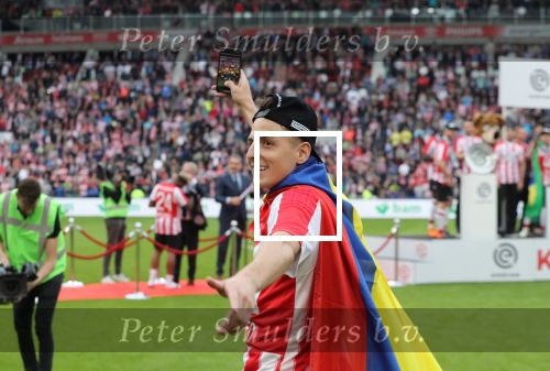 Eindhoven, 15 April 2018
PSV-AJAX, eindstand 3-0 en Landskampioen Seizoen 2017-2018
Santiago Arias