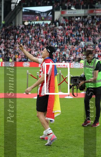 Eindhoven, 15 April 2018
PSV-AJAX, eindstand 3-0 en Landskampioen Seizoen 2017-2018
Santiago Arias