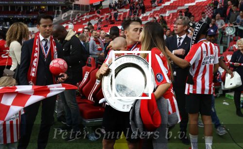 Eindhoven, 15 April 2018
PSV-AJAX, eindstand 3-0 en Landskampioen Seizoen 2017-2018
Santiago Arias
