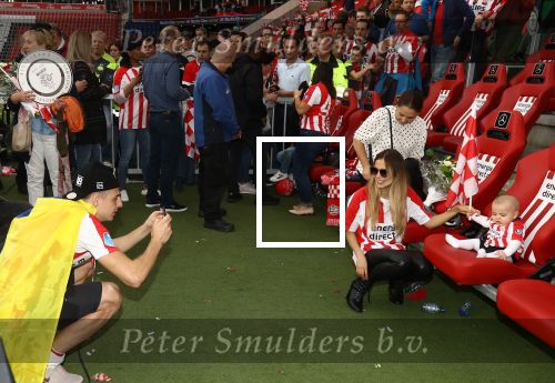 Eindhoven, 15 April 2018
PSV-AJAX, eindstand 3-0 en Landskampioen Seizoen 2017-2018
Santiago Arias