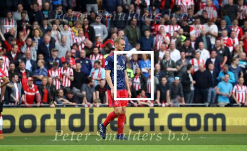 Eindhoven, 15 April 2018
PSV-AJAX, eindstand 3-0 en Landskampioen Seizoen 2017-2018
Siem de Jong krijgt een rode kaart