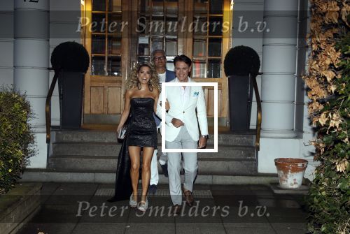Hamburg 13 april 2018
Sylvie Meis viert haar 40e verjaardag oa met haar vader en moeder en haar broer Daniel. Ze gingen smiddags lunchen in Restaurant Daniel en s avonds was het feest in hotel Radisson Blue in Hamburg.
