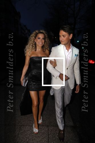 Hamburg 13 april 2018
Sylvie Meis viert haar 40e verjaardag oa met haar vader en moeder en haar broer Daniel. Ze gingen smiddags lunchen in Restaurant Daniel en s avonds was het feest in hotel Radisson Blue in Hamburg.