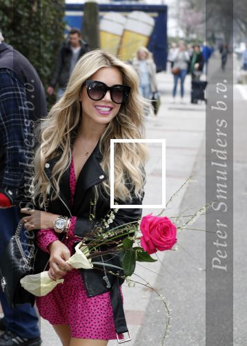 Hamburg 13 april 2018
Sylvie Meis viert haar 40e verjaardag oa met haar vader en moeder en haar broer Daniel. Ze gingen smiddags lunchen in Restaurant Daniel en s avonds was het feest in hotel Radisson Blue in Hamburg.