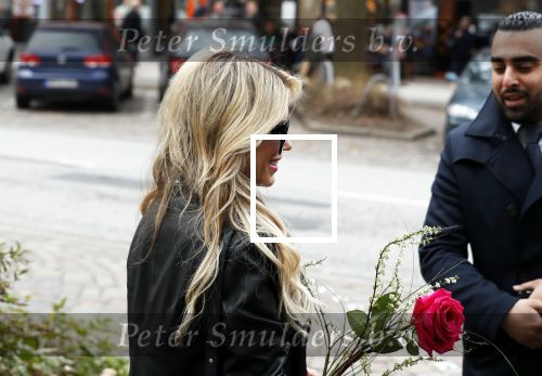 Hamburg 13 april 2018
Sylvie Meis viert haar 40e verjaardag oa met haar vader en moeder en haar broer Daniel. Ze gingen smiddags lunchen in Restaurant Daniel en s avonds was het feest in hotel Radisson Blue in Hamburg.