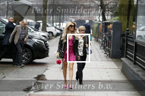 Hamburg 13 april 2018
Sylvie Meis viert haar 40e verjaardag oa met haar vader en moeder en haar broer Daniel. Ze gingen smiddags lunchen in Restaurant Daniel en s avonds was het feest in hotel Radisson Blue in Hamburg.