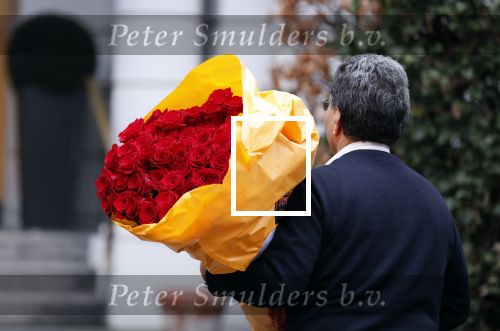 Hamburg 13 april 2018
Sylvie Meis viert haar 40e verjaardag oa met haar vader en moeder en haar broer Daniel. Ze gingen smiddags lunchen in Restaurant Daniel en s avonds was het feest in hotel Radisson Blue in Hamburg Bloemen.