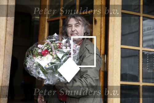 Hamburg 13 april 2018
Sylvie Meis viert haar 40e verjaardag oa met haar vader en moeder en haar broer Daniel. Ze gingen smiddags lunchen in Restaurant Daniel en s avonds was het feest in hotel Radisson Blue in Hamburg.