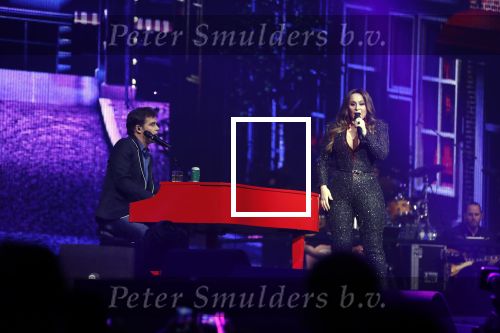Amsterdam 14 april 2018
Heel holland zingt Hazes in het ziggo dome met oa Andre Hazes Jr Jeroen v d Boom Xander de Buisonje Roxeanne Hazes (zwanger) Peter Beense Trijntje Oosterhuis Danny de Munk Silver Metz en Barry Hay.
