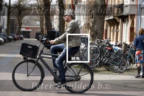 Amsterdam 10 april 2018
Victor Reinier op zijn fiets op de cornelis schuytstraat.